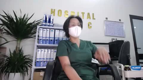 angela_my online show from July 11, 2026, 4:32 pm