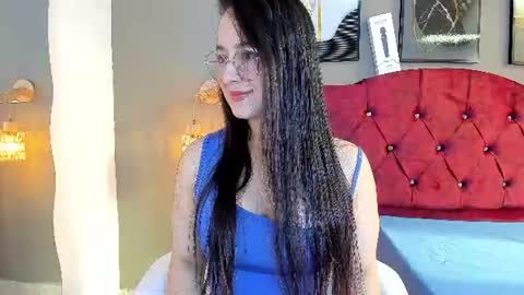 angela_nix online show from June 25, 2026, 3:27 pm