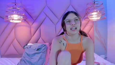 ANGELA online show from March 12, 2025, 3:18 pm
