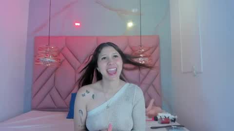 Snapshot of angelaa_cute chatting on May 6, 2026, 12:10 pm ANGELA online show from May 6, 2026, 12:10 pm