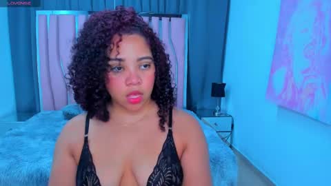 Snapshot of angelacoffee chatting on February 12, 2025, 3:29 am Angela online show from February 12, 2025, 3:29 am