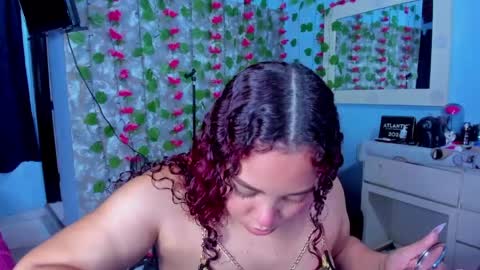 Angela online show from June 7, 2026, 12:26 am