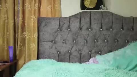 Snapshot of angelacute19 chatting on March 25, 2026, 10:38 pm angelacute19 online show from March 25, 2026, 10:38 pm