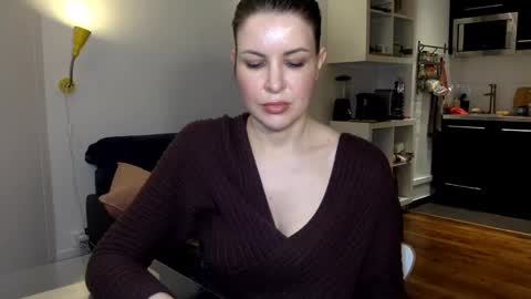 Angela online show from December 26, 2024, 7:16 pm