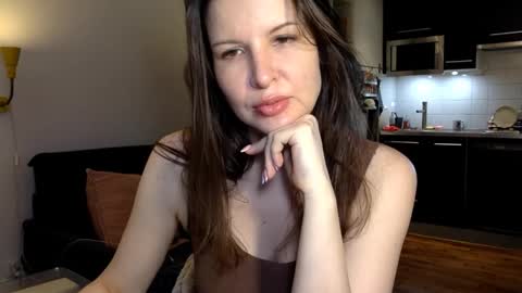 Angela online show from January 19, 2026, 1:26 pm