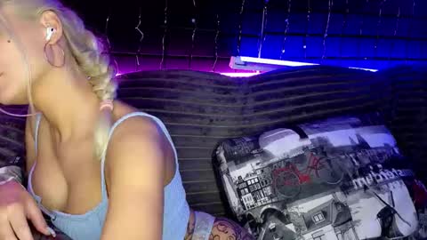 AngelaLaCherry online show from March 17, 2026, 8:50 am