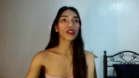 SENORITA online show from January 17, 2025, 12:42 pm