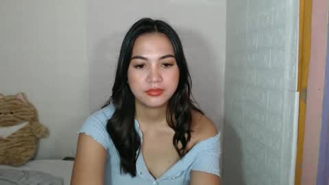 angel- i am new here please do understand that i only get naked on private room thank you online show from September 16, 2025, 4:35 am