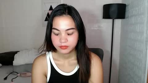 angel- i am new here please do understand that i only get naked on private room thank you online show from September 19, 2025, 2:13 am
