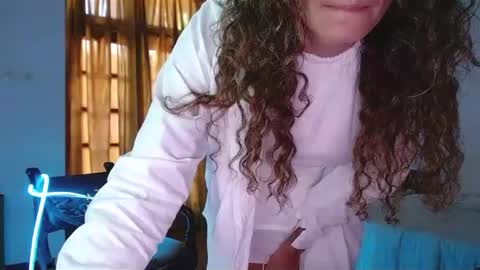 Angelbel1e online show from February 28, 2025, 5:04 am