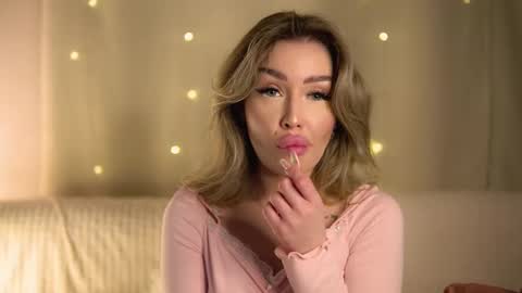 Snapshot of angelbengs chatting on February 9, 2025, 10:53 am Hi my name is Anny HOT PVT IS OPEN MY FAV PATTER IS 57 online show from February 9, 2025, 10:53 am