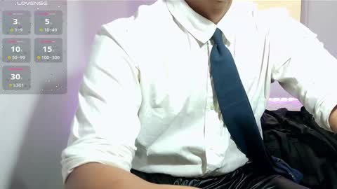 Snapshot of angelbianchi chatting on October 15, 2025, 6:41 pm Angel Bianchi online show from October 15, 2025, 6:41 pm