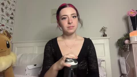 venellope888 online show from January 25, 2025, 10:29 am