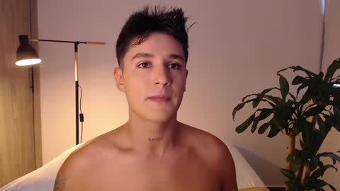 Angel online show from December 3, 2024, 9:34 pm