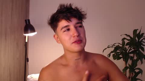 Angel online show from December 20, 2024, 10:22 pm