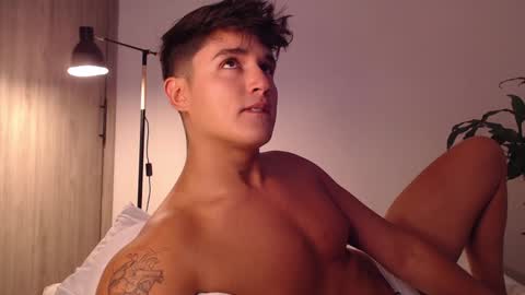 Angel online show from December 24, 2024, 10:28 pm