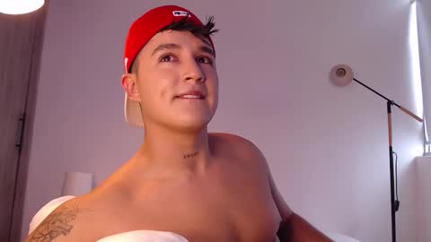 Angel online show from January 6, 2026, 6:44 pm