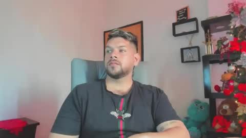 angel online show from November 9, 2025, 3:10 pm