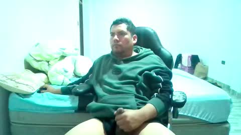 Snapshot of angeldavid90 chatting on September 12, 2025, 12:44 am angeldavid90 online show from September 12, 2025, 12:44 am