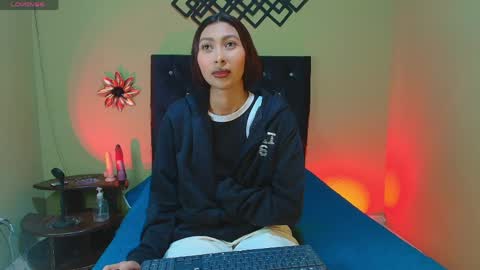 Snapshot of angeldreams15 chatting on April 15, 2026, 7:32 pm angeldreams15 online show from April 15, 2026, 7:32 pm