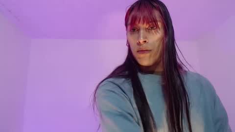 angele online show from September 15, 2025, 7:14 pm