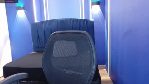 angel online show from December 14, 2025, 6:23 pm