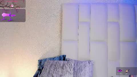 angeles_bust online show from November 12, 2025, 12:38 pm