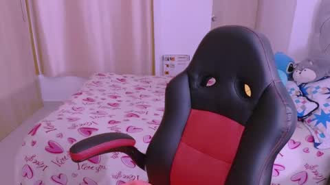 anastasia online show from January 25, 2025, 9:57 pm