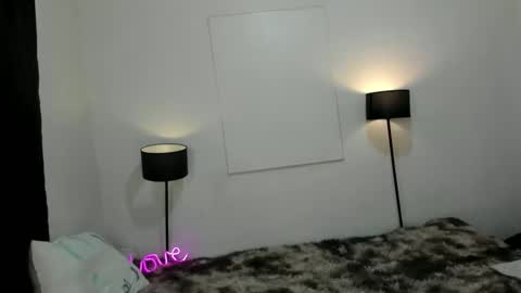 AngelFabxx online show from December 10, 2024, 8:51 am