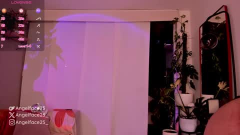 . online show from September 23, 2025, 11:08 pm