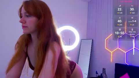 Angela online show from June 14, 2026, 1:25 am