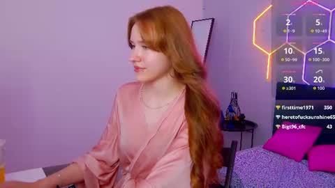 Snapshot of angelfleur chatting on July 5, 2026, 4:30 am Angela online show from July 5, 2026, 4:30 am