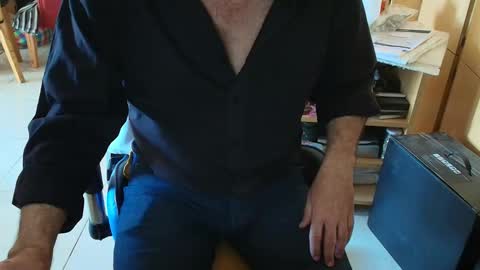 angelgarcia269 online show from November 21, 2025, 11:31 am