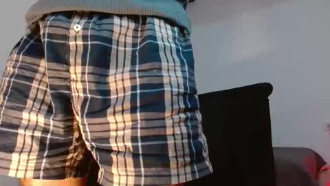 Snapshot of angelhil chatting on October 15, 2025, 2:33 am Angel of littlebandido online show from October 15, 2025, 2:33 am