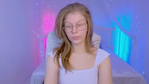 Ksenia online show from November 30, 2025, 3:38 pm