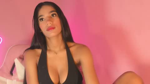Carolina online show from December 31, 2024, 1:04 am