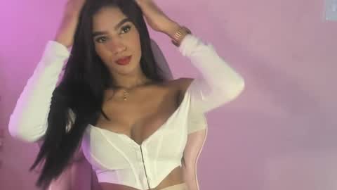 Carolina online show from February 14, 2025, 1:02 am