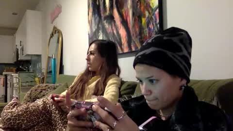 angelia01m online show from December 22, 2025, 12:51 am