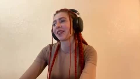 Snapshot of angeliaburkhammer chatting on September 23, 2025, 3:48 pm Elina online show from September 23, 2025, 3:48 pm