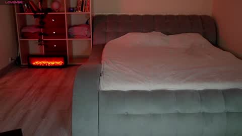 Snapshot of angelic_lovers_ chatting on January 1, 2025, 10:35 pm Gabby online show from January 1, 2025, 10:35 pm