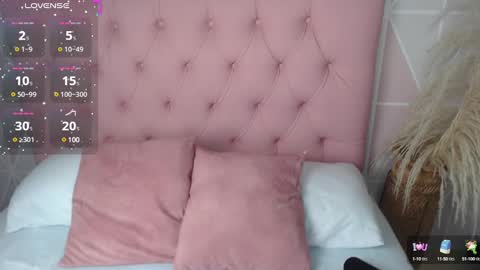 Snapshot of angelica_dymond chatting on December 27, 2024, 12:23 pm A N G E L I C A online show from December 27, 2024, 12:23 pm