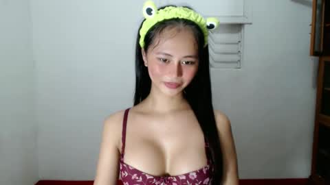 angelica online show from December 8, 2024, 2:28 am