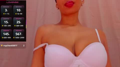 angelica_hot19 online show from June 28, 2026, 1:28 pm