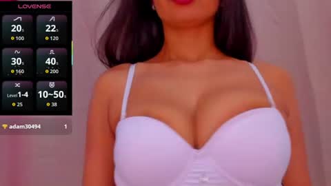 angelica_hot19 online show from July 4, 2026, 1:39 pm