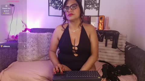 Angelica online show from May 9, 2026, 4:50 am