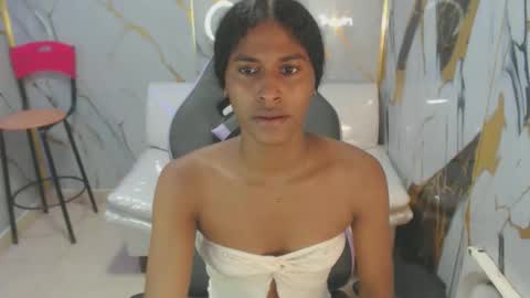 Snapshot of angelica_sexy1 chatting on October 21, 2025, 7:25 pm angelica_sexy1 online show from October 21, 2025, 7:25 pm