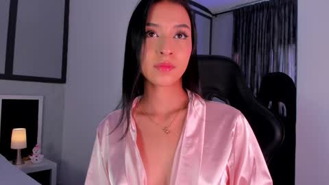 Snapshot of angelica_soft chatting on December 11, 2024, 8:50 pm U can call me Angel online show from December 11, 2024, 8:50 pm