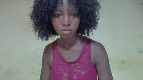 angelicaa online show from February 12, 2026, 6:14 pm