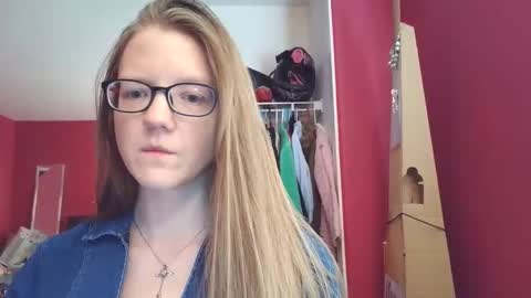 AngelicAngel online show from March 29, 2026, 4:07 pm
