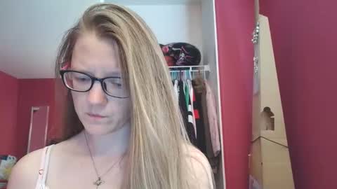 AngelicAngel online show from May 11, 2026, 7:44 pm